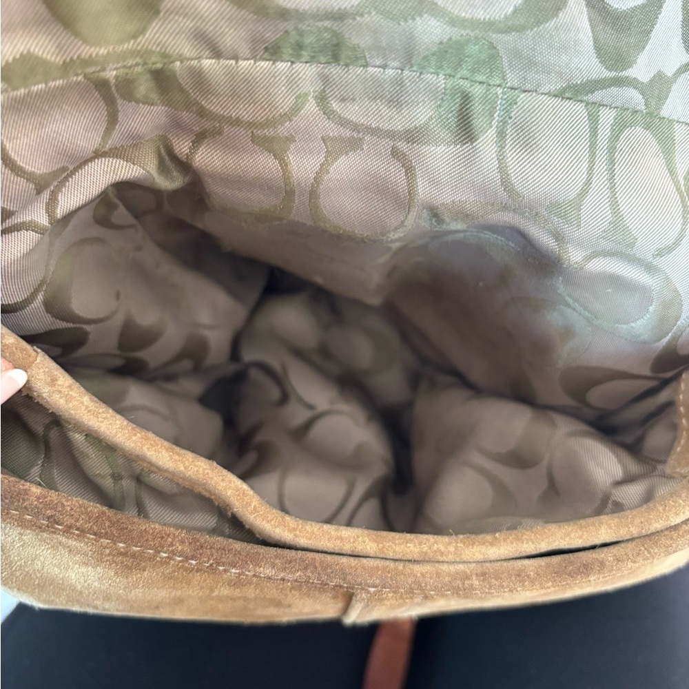Coach VINTAGE Y2K SoHo D05Q-9482 Tan Suede Hobo Bag w Adjust Leather Strap VGUC - Picture 13 of 15